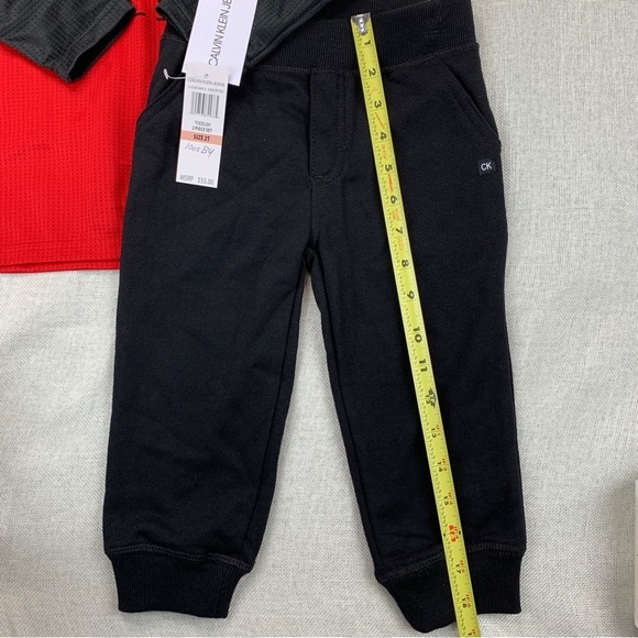 Calvin Klein Little Boy's 2-Piece Hoodie & Fleece Joggers Set Size 2T - Picture 9 of 9